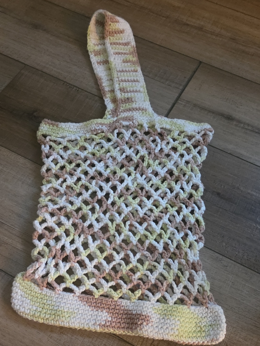 Source Unknown Crochet Mesh Tote in Pastel Yellow, Cream & Tan